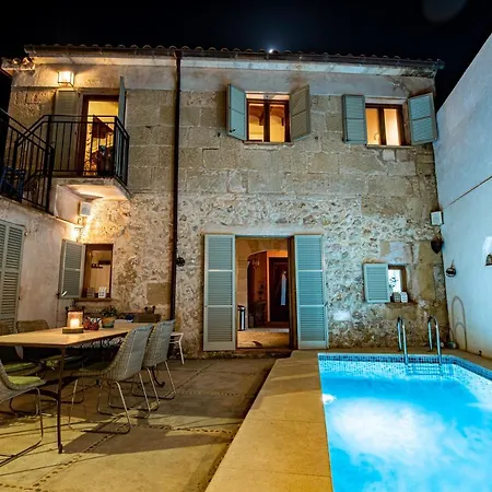 Villa Albuqassim A Modern Townhouse In Pollensa, With Heated Pool Pollenca